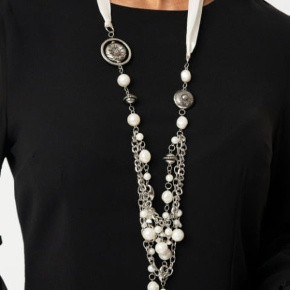 Paparazzi Silver and White Statement Necklace with Floral Pendant